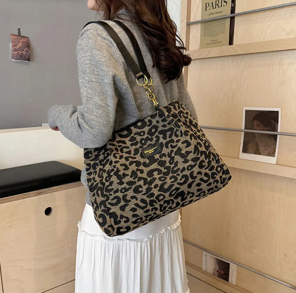 Simple Large-Capacity Canvas Tote
