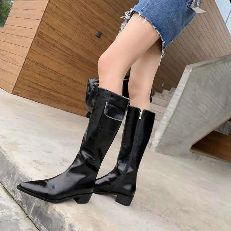 Pointed Retro Mid-Heel Thick-Heeled Boots for Trendsetters